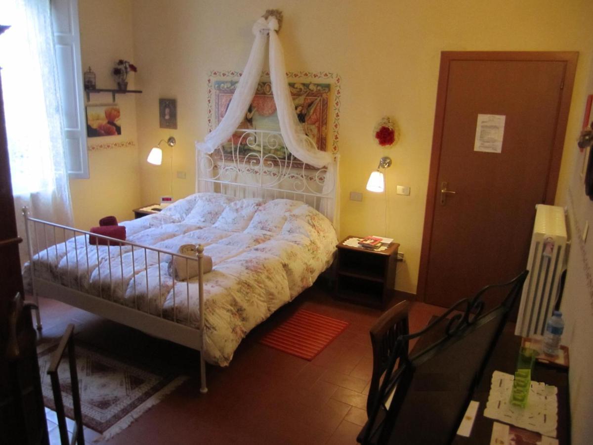 Villa Arianna B&B Lari Εξωτερικό φωτογραφία