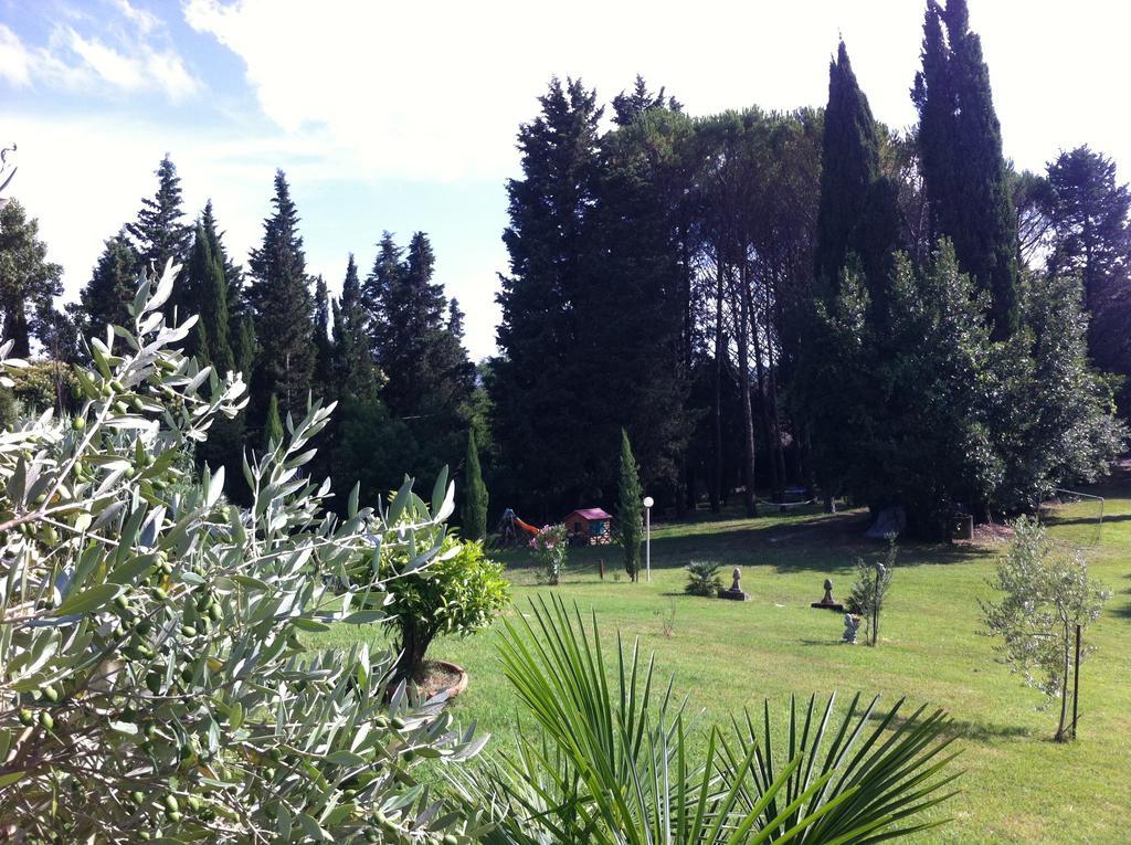 Villa Arianna B&B Lari Εξωτερικό φωτογραφία